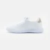 Pier One Zapatillas - White