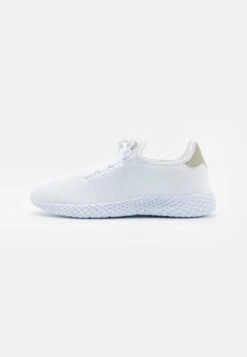 Pier One Zapatillas - White