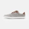 Pier One Unisex - Zapatillas - Light Grey 2 Pier One Unisex - Zapatillas - Light Grey -Pier One Tienda de ventas fa3455bcb8014f2fa0b8ab23f1a9bc93
