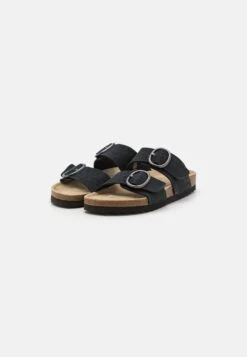 Pier One Leather - Sandalias Planas - Black -Pier One Tienda de ventas fefde2b9b36946c6bf099f832a1ca0bd